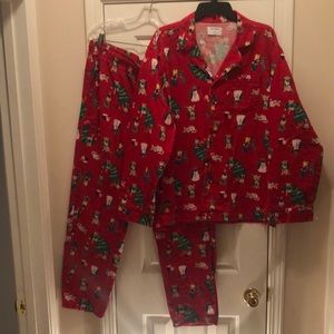 Old Navy Red Holiday Pajama Set